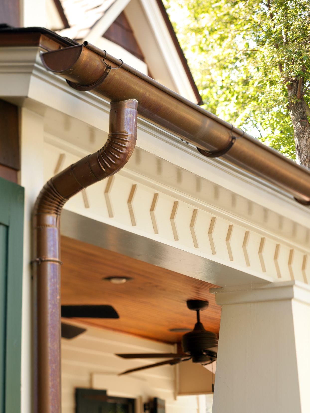 Finished gutter detail on a Mobile-area home