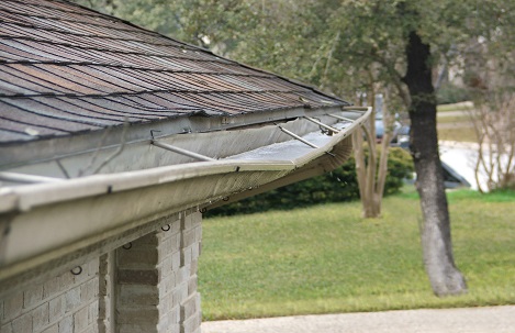 Gutter repair in Mobile and Baldwin Counties